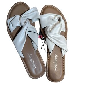 West Loop Women's Cream Sandals